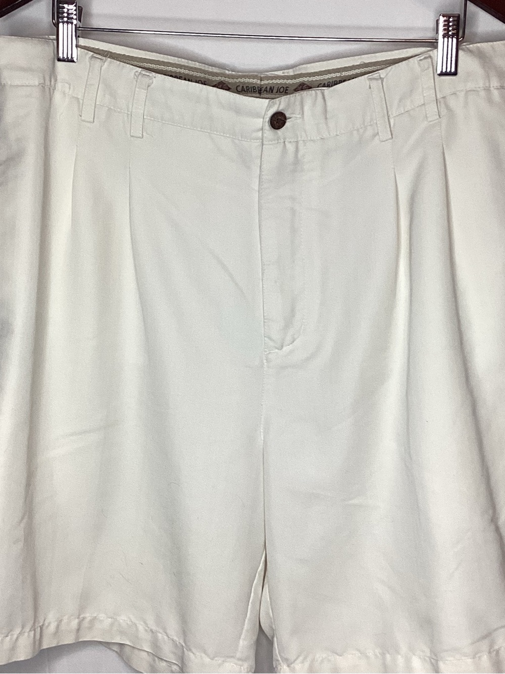 Caribbean Joe Men's ivory pleated Shorts